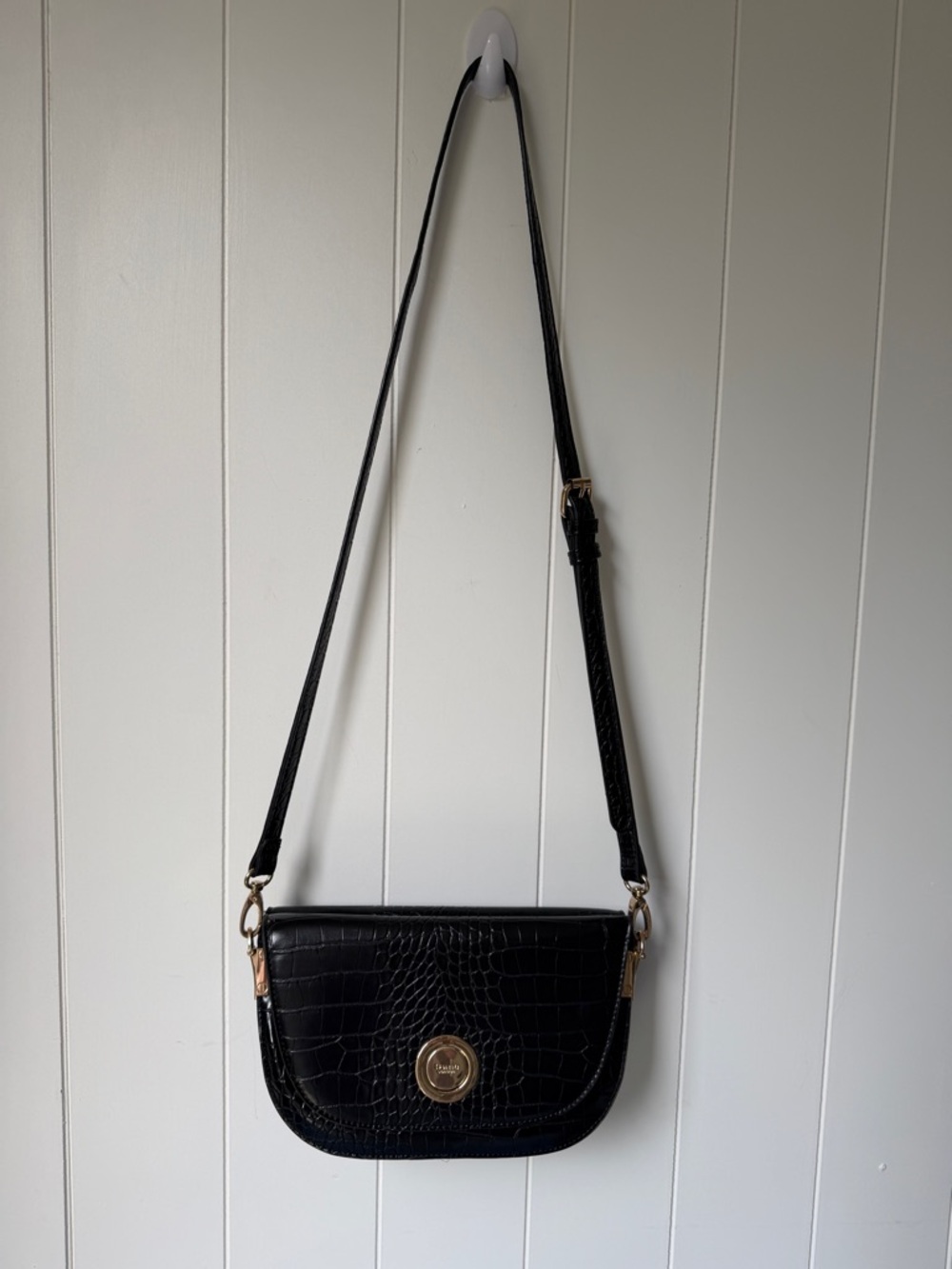 Black Dune London Shauta crossbody bag